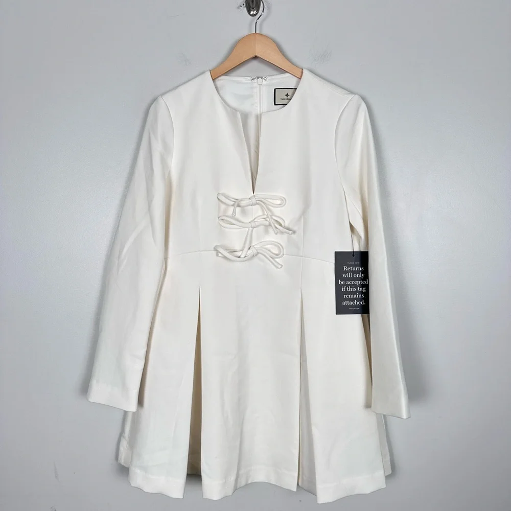 TUCKERNUCK White Crepe Blair Bow Coat Dress - Picture 6 of 11